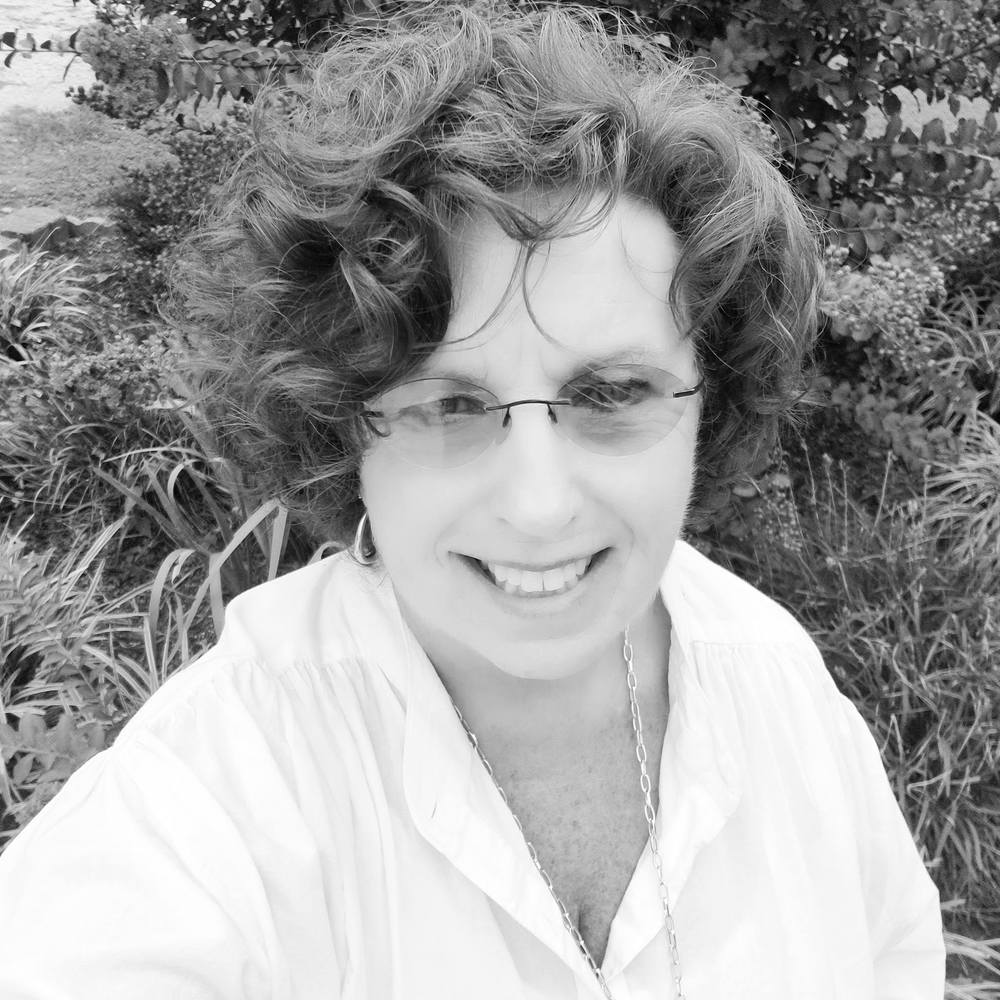 Meet your Posher, Vikki